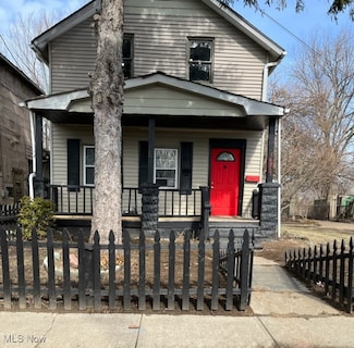 14917 Darwin Ave, Cleveland, OH 44110