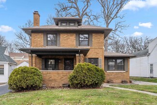 4308 Pembroke Ln, Fort Wayne, IN 46807
