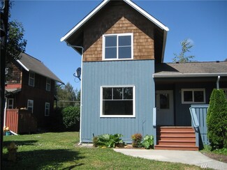 924 Park St Unit A, La Conner, WA 98257