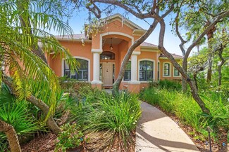 14 Oasis Cir, Palm Coast, FL 32137