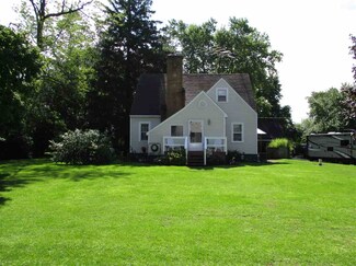 8695 Burrows Rd, Burrows, IN 46916