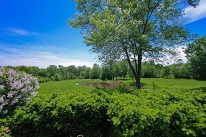 15W599 89th St, Burr Ridge, IL 60527