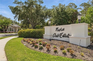 4501 Club Estates Dr, Naples, FL 34112