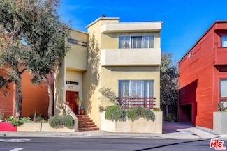 675 Mildred Ave, Venice, CA 90291