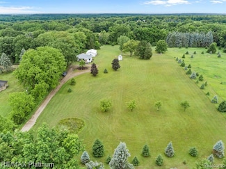 4125 N Tipsico Lake (10 Acres) Rd N, Hartland Township, MI 48353