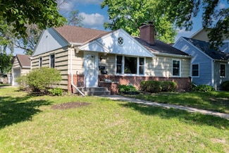 5652 Thomas Ave S, Minneapolis, MN 55410