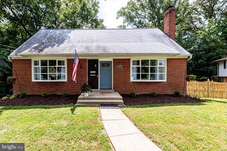 8705 Clydesdale Rd, Springfield, VA 22151