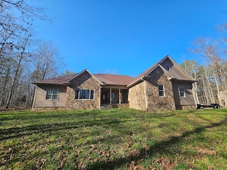 243 Braden Ln, Coalmont, TN 37313