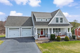 42 Grouse Run, Pelham, NH 03076
