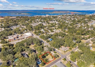 507 S 12th St, Fernandina Beach, FL 32034