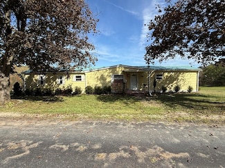536 Harry Pipher Rd, Towanda, PA 18848