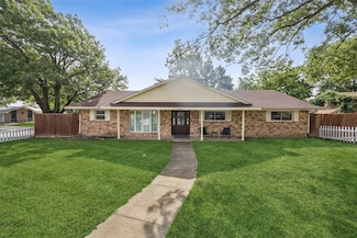 1120 Reed Cir, Howe, TX 75459