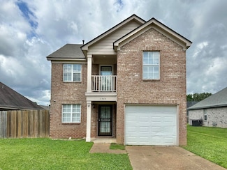 4563 Blue River Dr, Memphis, TN 38128