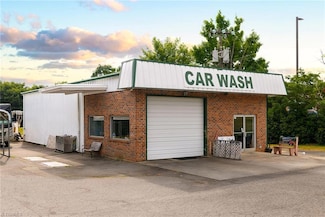 921 Yadkinville Rd, Mocksville, NC 27028