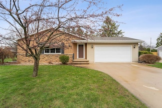 360 W Sunset Ave, Appleton, WI 54911