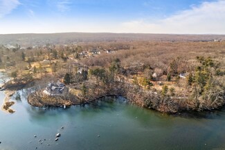 163 Oswegatchie Rd, Waterford, CT 06385