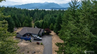 14903 NW Eagles View Dr, Seabeck, WA 98380