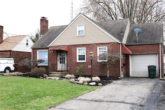 708 33rd St NE, Canton, OH 44714