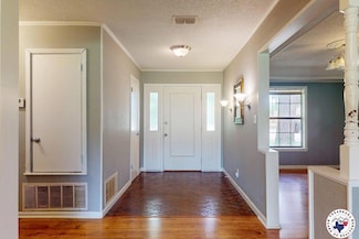 203 Chickasaw Cir, Atlanta, TX 75551