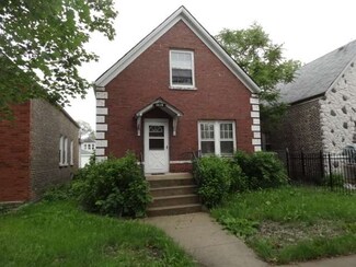1005 N Karlov Ave, Chicago, IL 60651