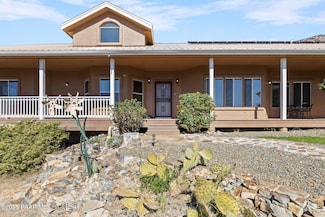 9520 E Poland Rd, Mayer, AZ 86333