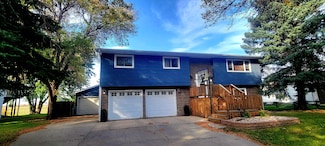 803 23rd Ave NE, Aberdeen, SD 57401