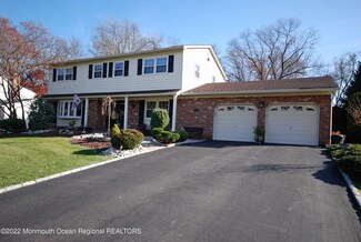 9 Halifax Dr, Morganville, NJ 07751