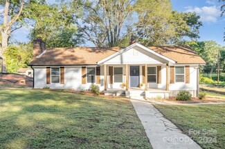 1502 Collinston Dr, Gastonia, NC 28052
