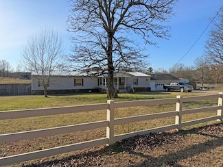 299 Lawson Rd, Floral, AR 72534