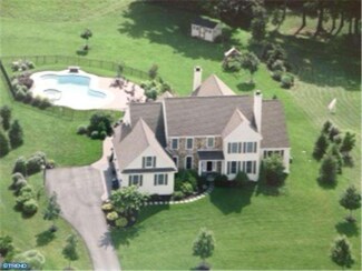 10 Maentel Dr, West Chester, PA 19382