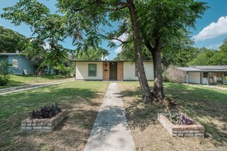 135 Trudell Dr, San Antonio, TX 78213