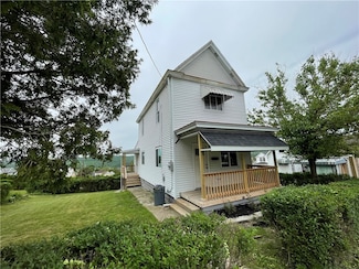 306 Waddell Ave, Donora, PA 15033