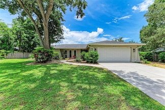 2512 Jamaica St, Sarasota, FL 34231