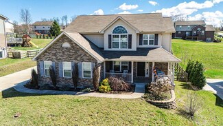 2053 Wagon Wheel Dr, Hamilton, OH 45013
