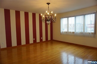 79 Fillmore St, Newark, NJ 07105