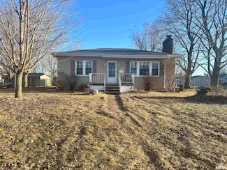519 7th St, Camanche, IA 52730