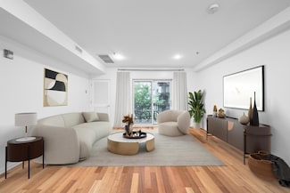 650 2nd St Unit 3C, Hoboken, NJ 07030