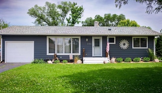 306 N 4th St, La Crescent, MN 55947