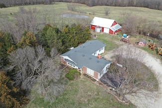 25998 Hemlock Rd, Bevier, MO 63532