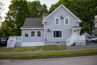 2 Watson Ave, Houlton, ME 04730