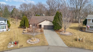 17420 Barrington Ct, Minnetonka, MN 55345