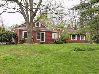 1521 Miller Ave, Ann Arbor, MI 48103