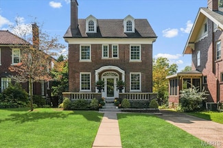 7022 Washington Ave, Saint Louis, MO 63130