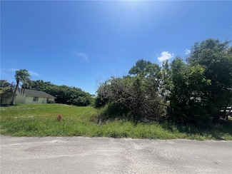 455 14th Place SW, Florida Ridge, FL 32962