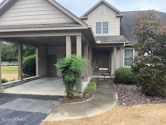 218 Starland Ln, Southern Pines, NC 28387