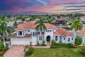 541 Taylor Ct, Marco Island, FL 34145