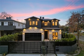 4453 Gentry Ave, Valley Village, CA 91607