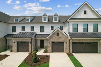96 Periwinkle Place Unit 13, Clayton, NC 27527