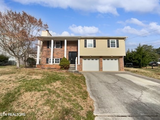 1944 Penwood Dr, Knoxville, TN 37922