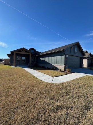 20110 Woodrock St, Harrah, OK 73045